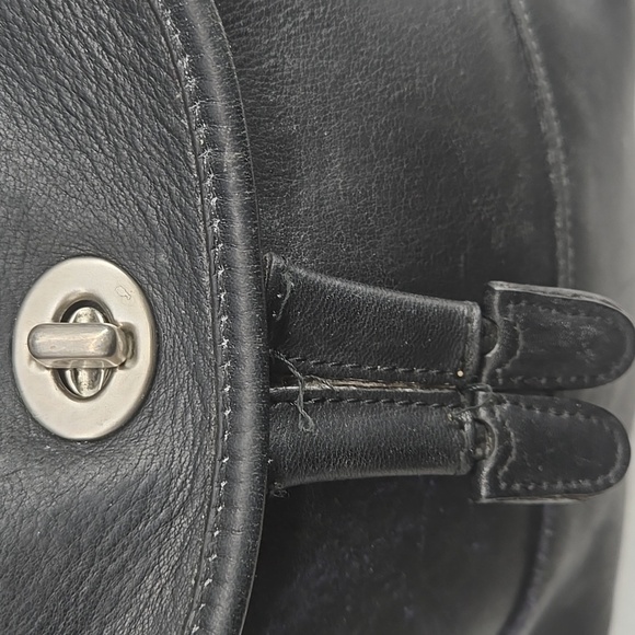 Vintage Coach Leather Backpack 9791 - Picture 3 of 11